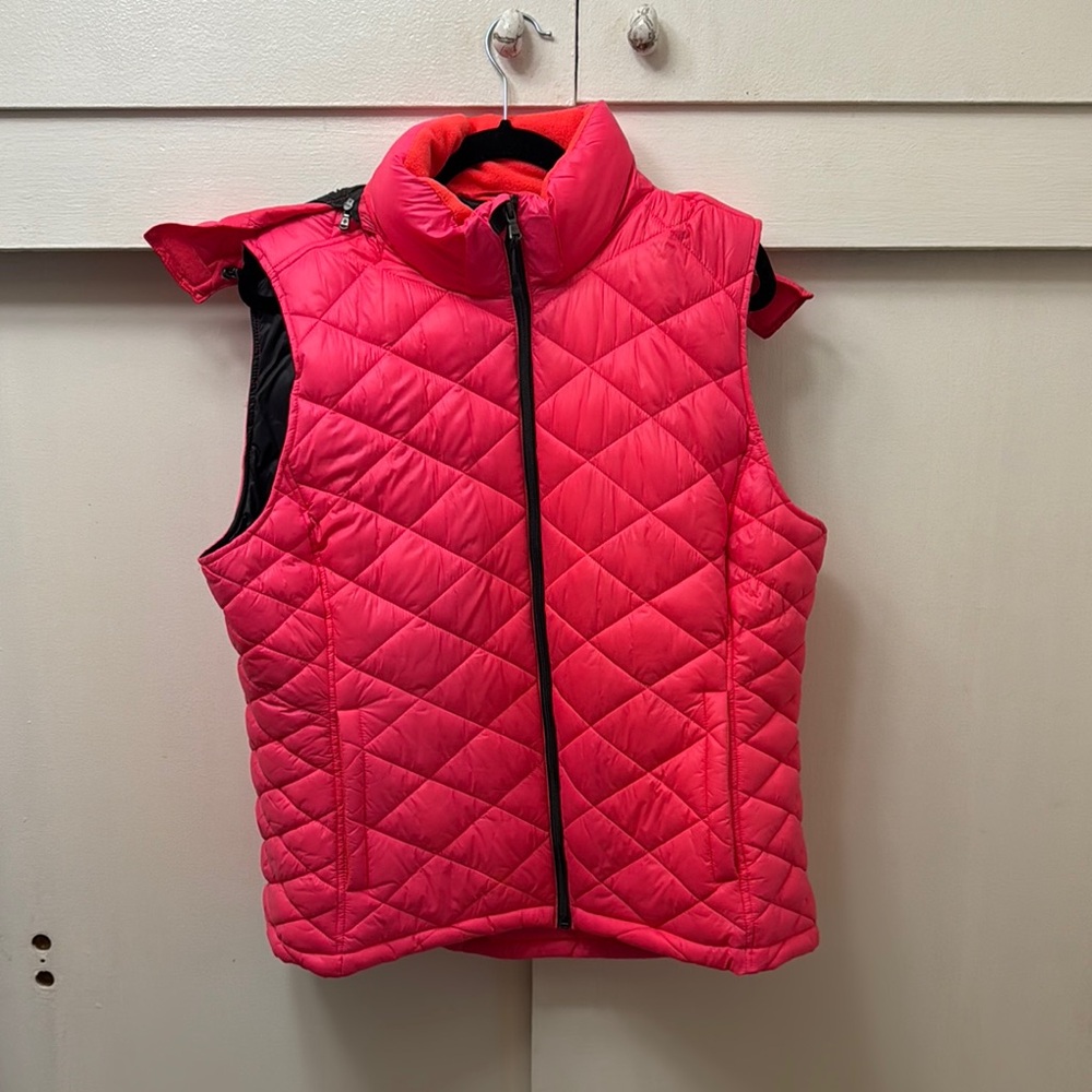 Tek Gear Quilted Pink Vest